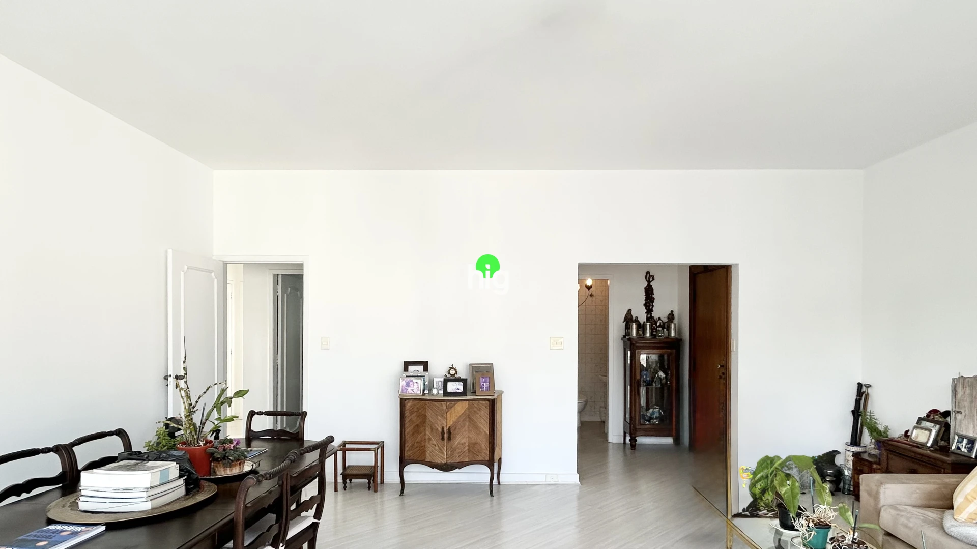 Um clássico modernista com luz, vista e história em Higienópolis - 