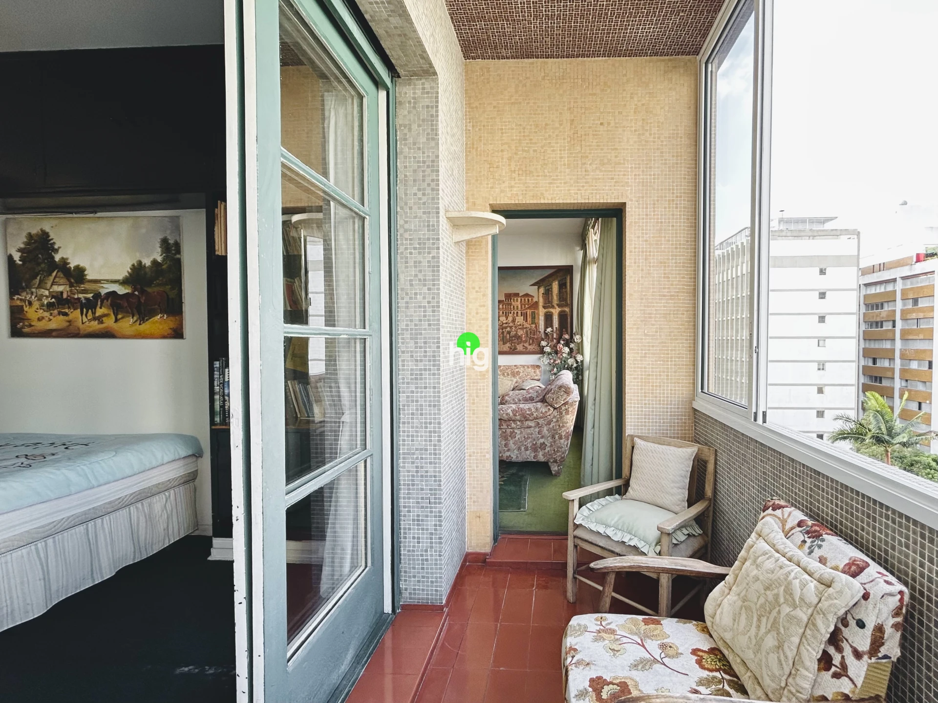 EXCLUSIVIDADE !! MODERNISMO, LUZ E ELEGÂNCIA EM HIGIENÓPOLIS