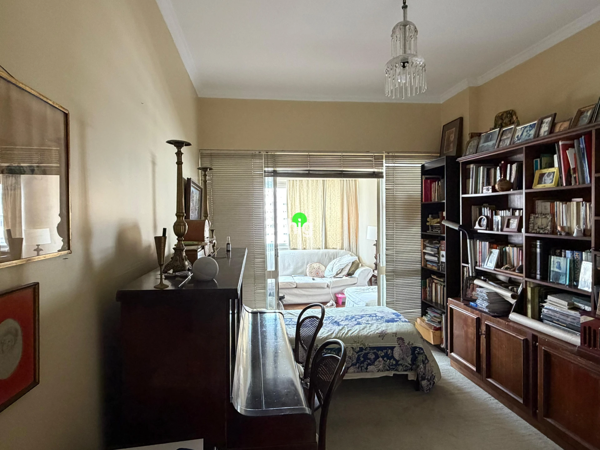 HIGIENÓPOLIS - RUA TRANQUILA - 