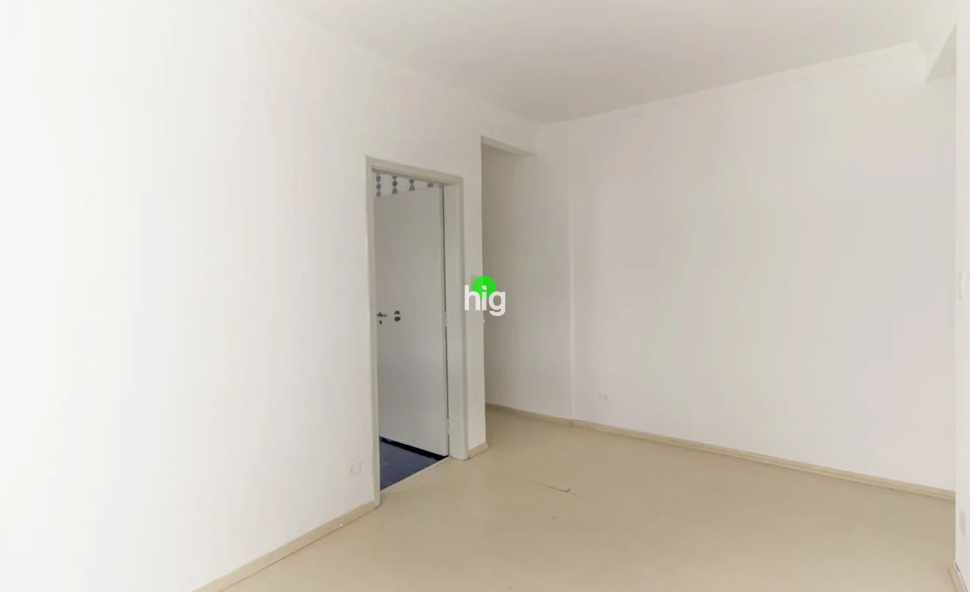 Uma oportunidade rara em um dos endereços mais desejados de Higienópolis — em frente à Praça Vilaboim. - 