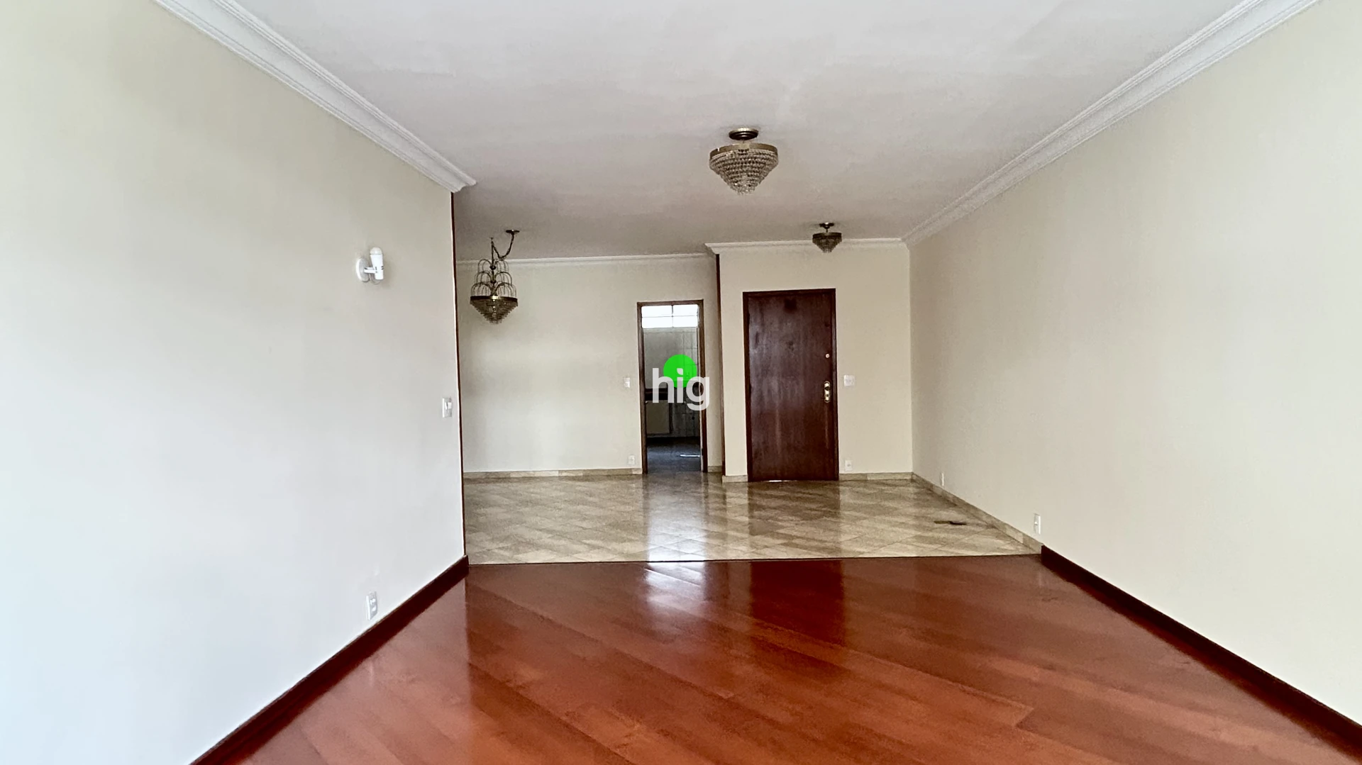 167 m2 de amplitude e luz em localização estratégica.  - 