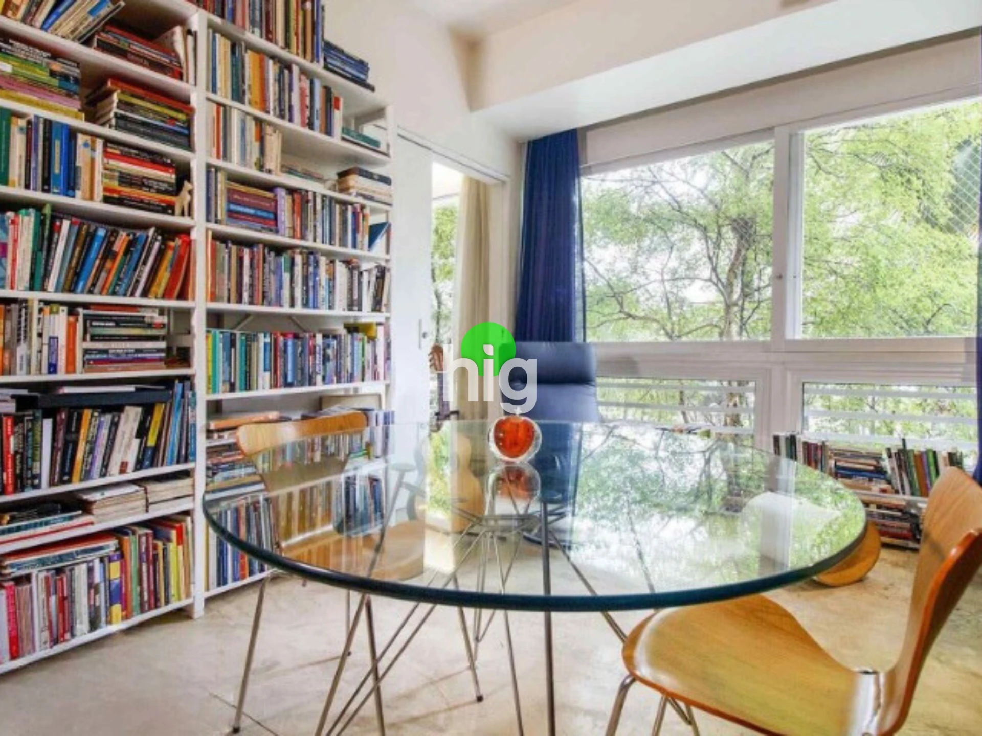 APARTAMENTO REFORMADO EM PRÉDIO ICONICO DE HIGIENÓPOLIS - 