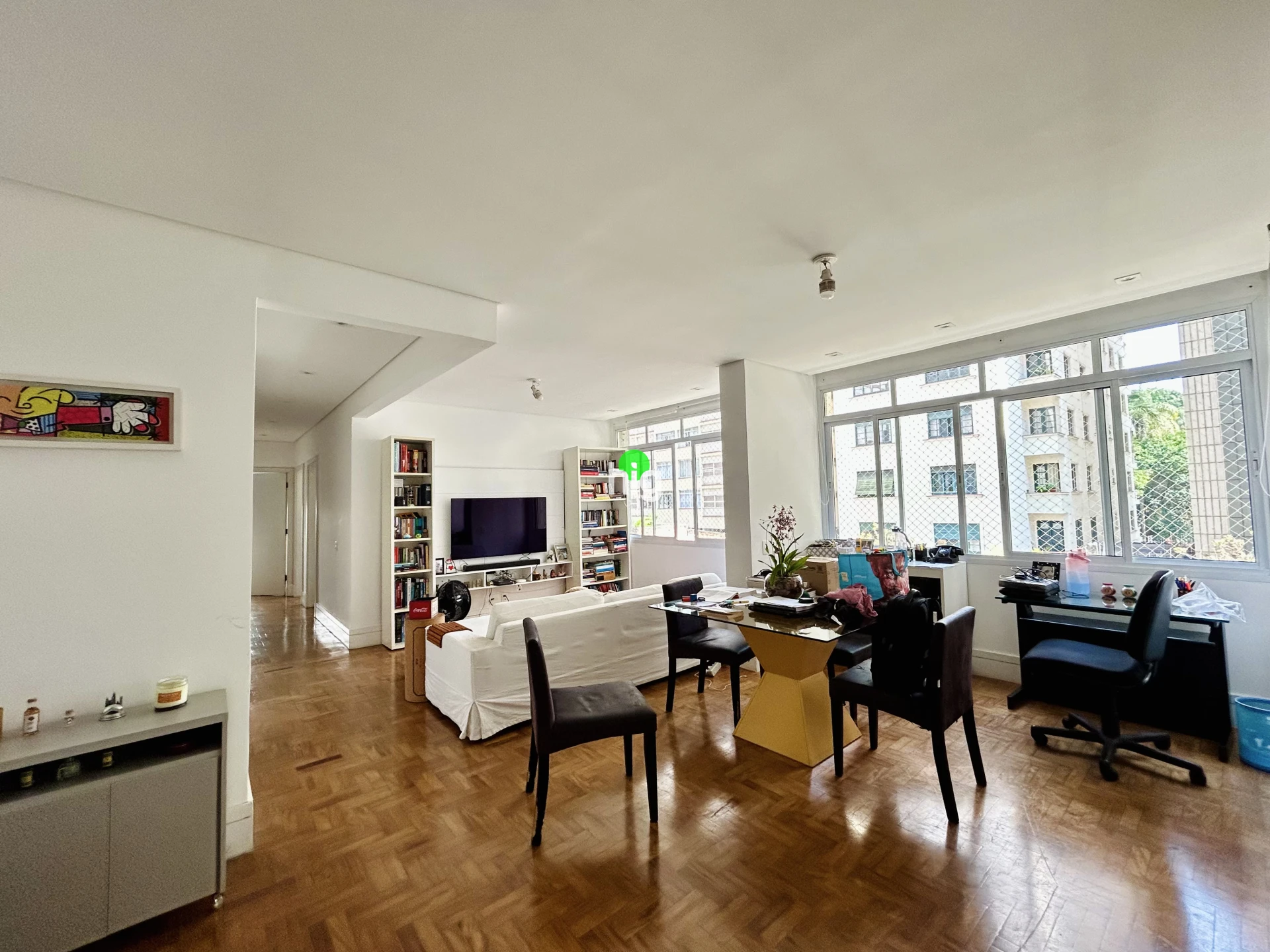 Apartamento à venda entre a Praça Buenos Aires e o melhor de Higienópolis - 