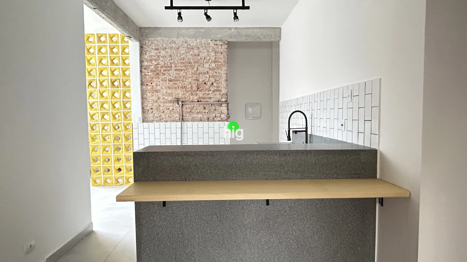 Apartamento térreo com identidade em Higienópolis - 