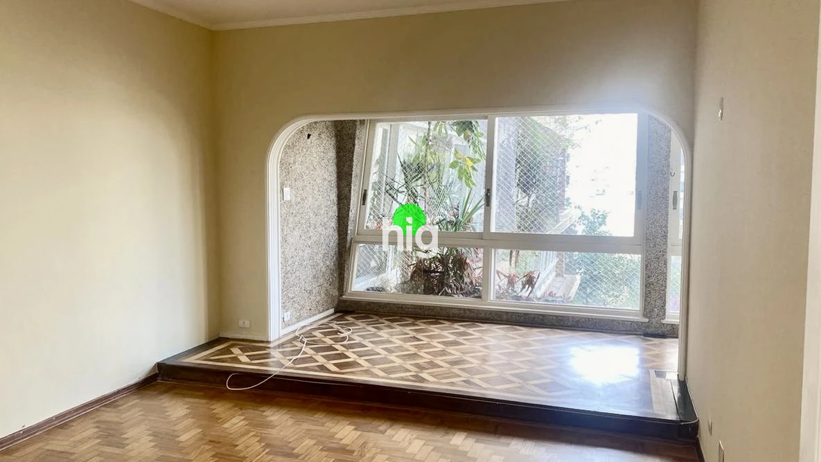 Apartamento em Edifício Ícone de Higienópolis, assinado por Artacho Jurado - 