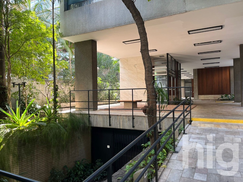 APARTAMENTO - 