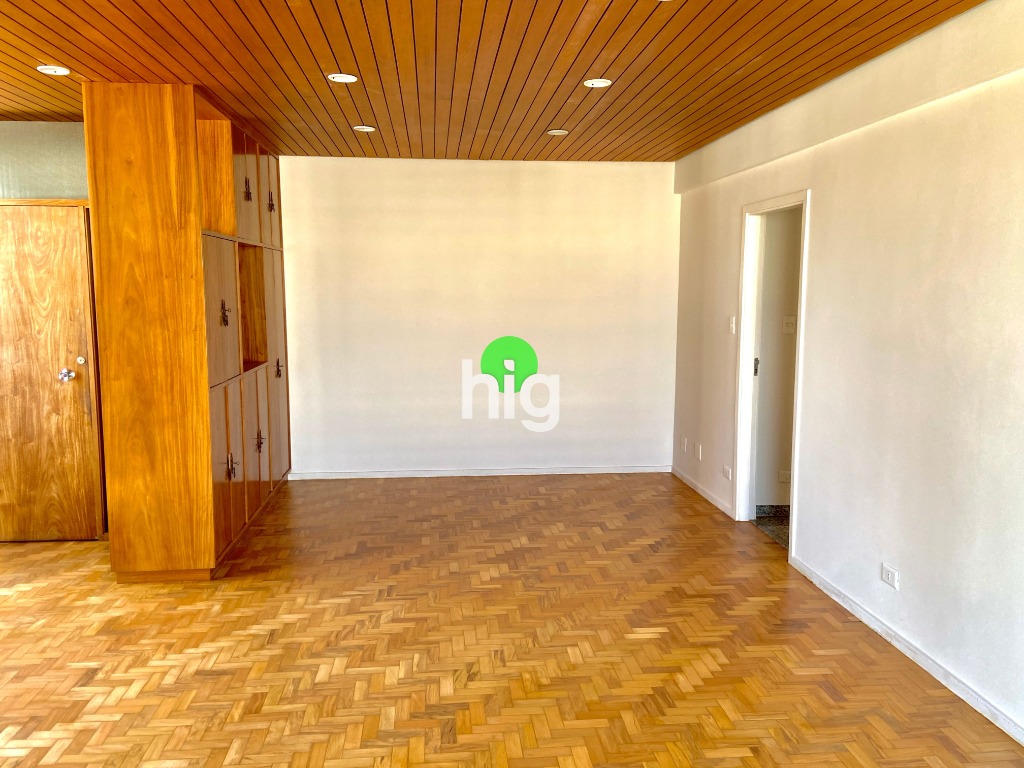 APARTAMENTO - 