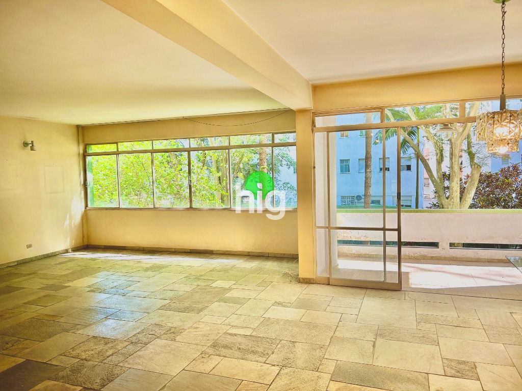 APARTAMENTO - 