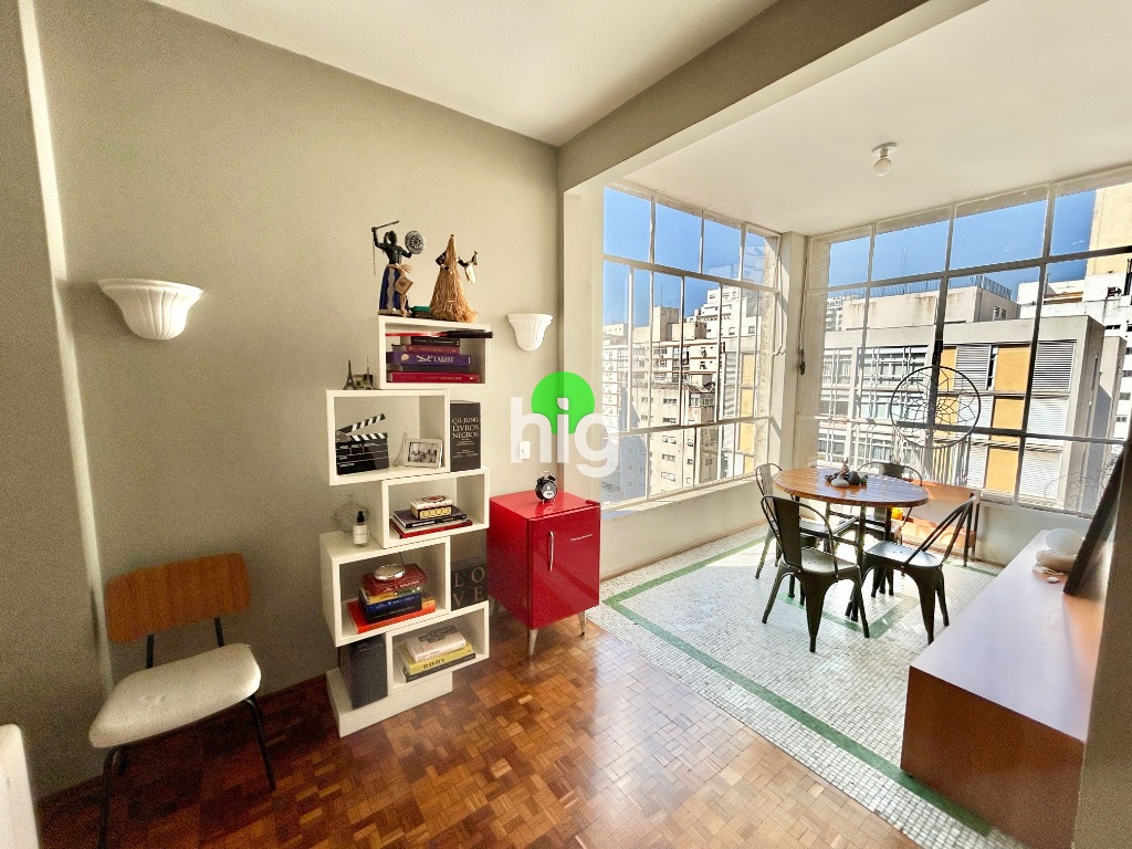 APARTAMENTO - 