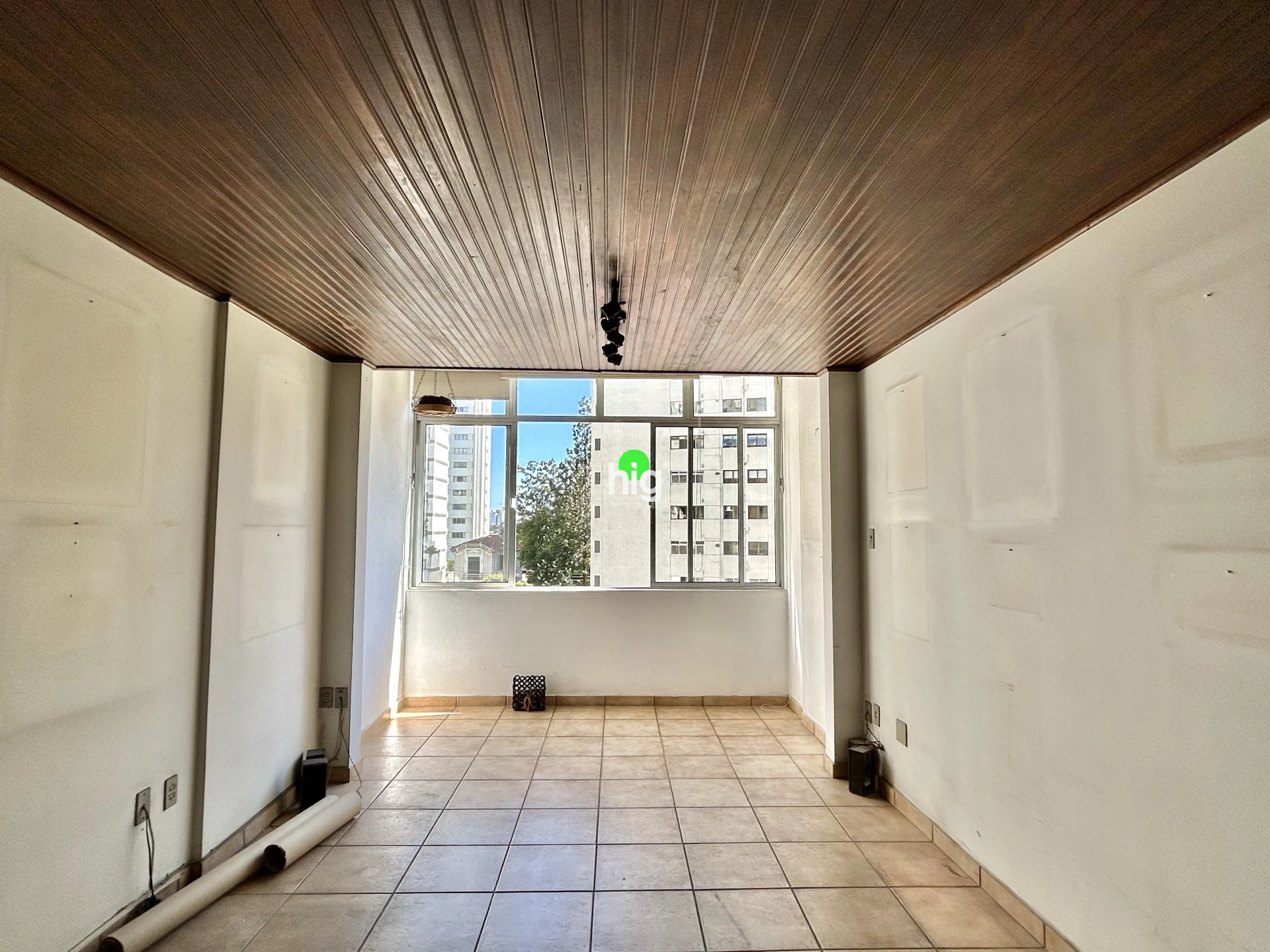 105 m² de potencial em um dos edifícios mais desejados de Higienópolis. - 