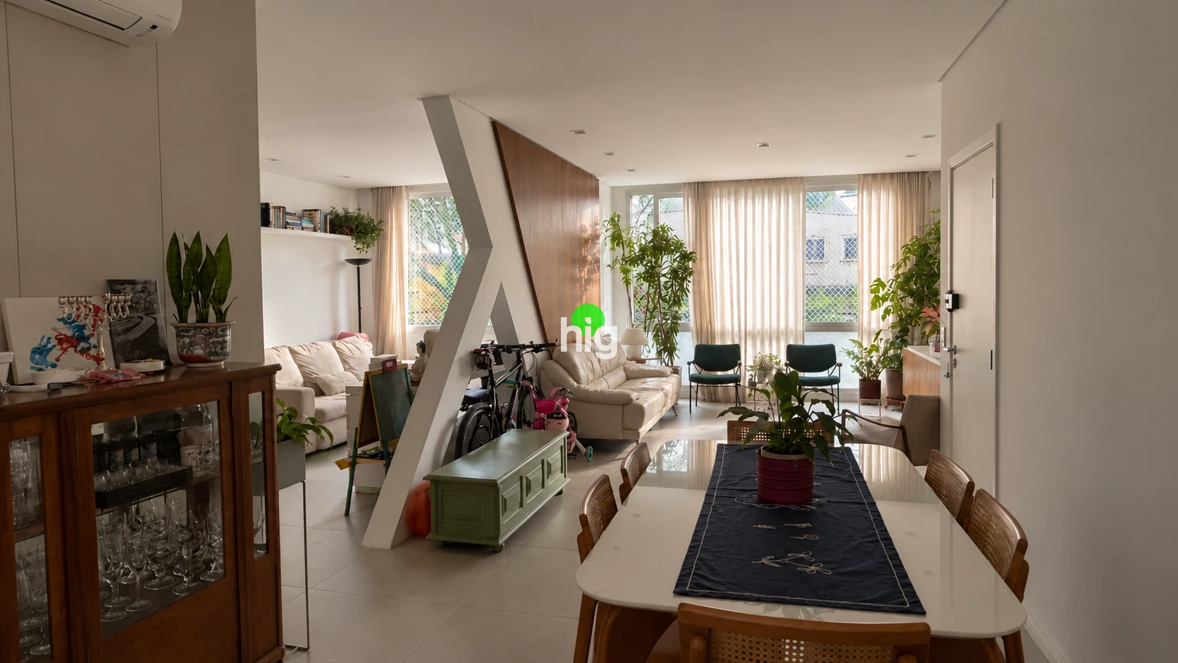 Arquitetura dos anos 50 em uma localização privilegiada em Higienópolis - 